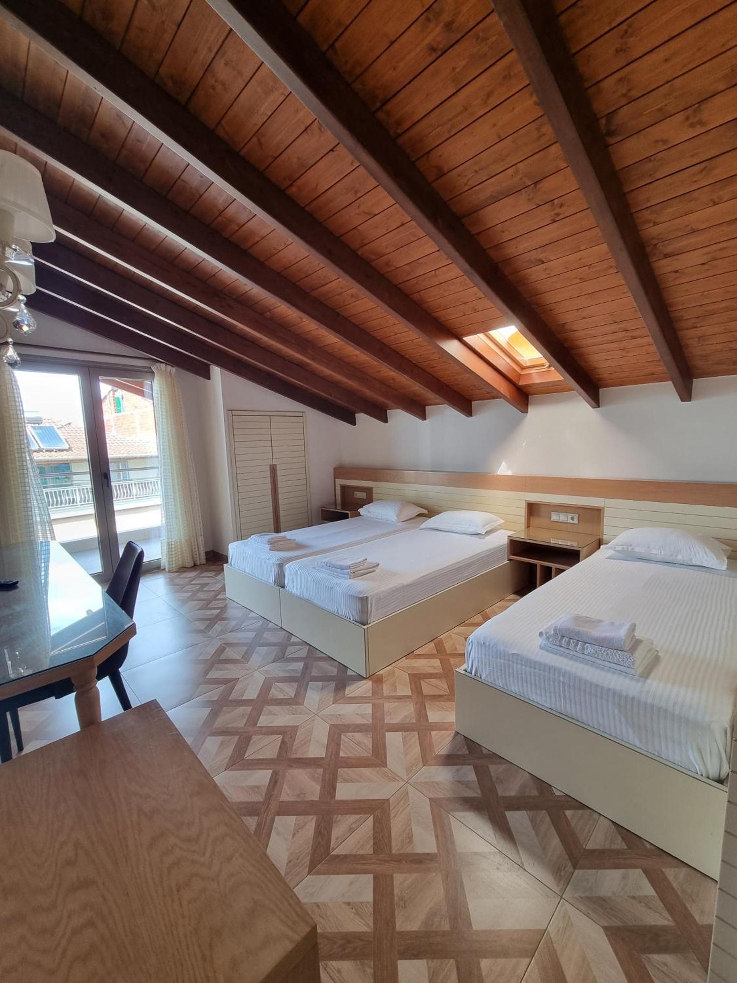 Sissy'S Boutique Apartments Паралія-Катерініс Екстер'єр фото